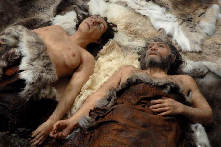 Neandertal sex scene